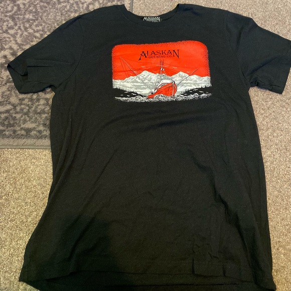 Graphic tee lot - Picture 2 of 10